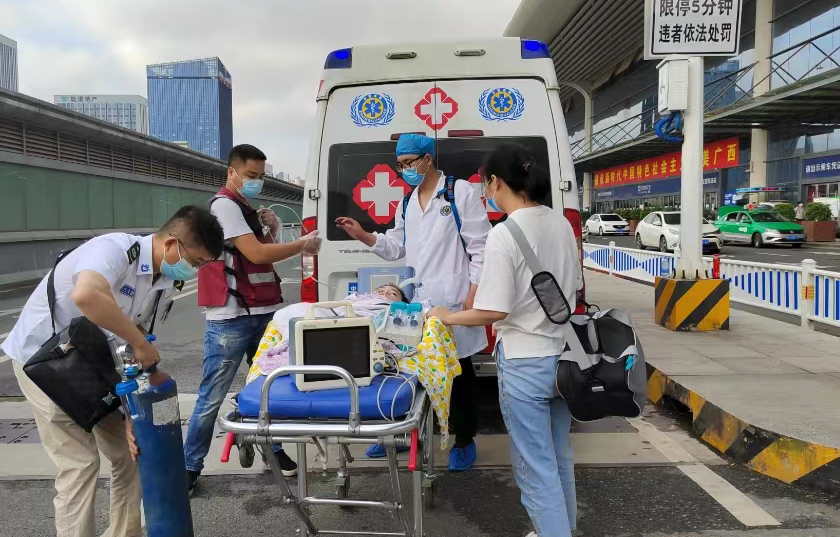 馆陶县救护车出租公司